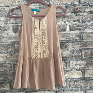 Tank top with ivory lace / crochet & button detail on front. Small.